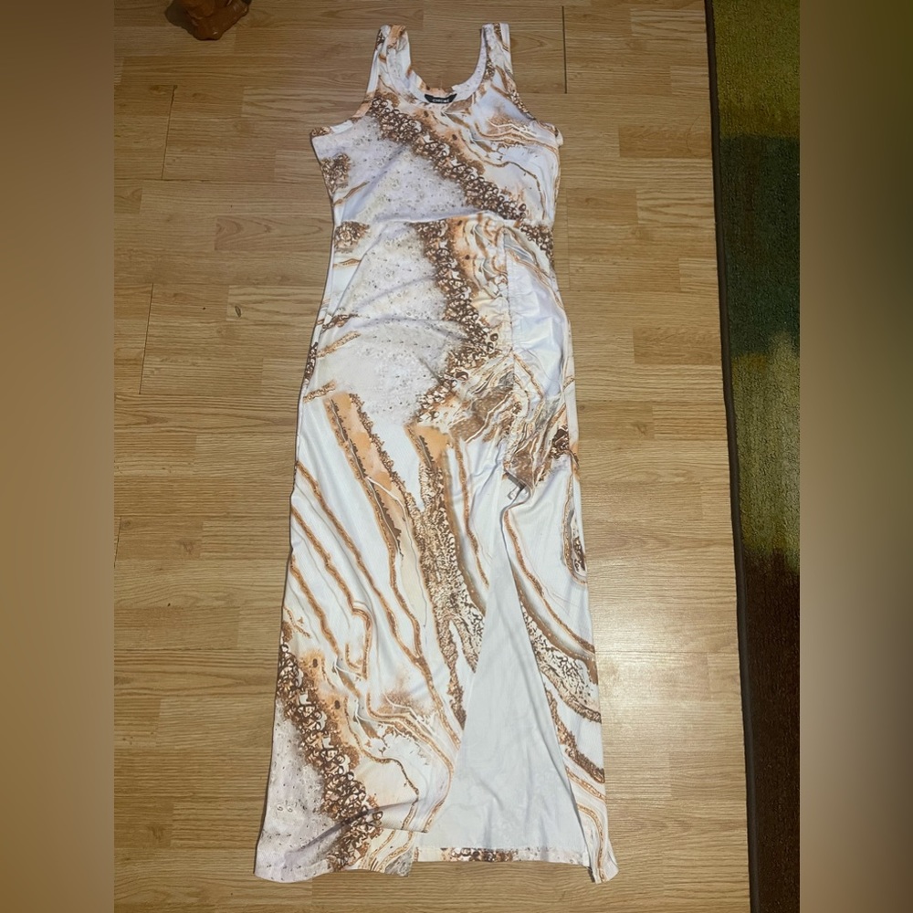 Chic Me Marble Maxi Dress
